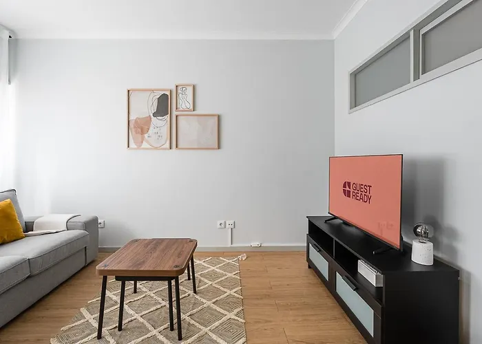 Guestready - Homely Retreat In The Centre Apartment